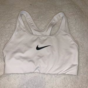 White nike sports bra